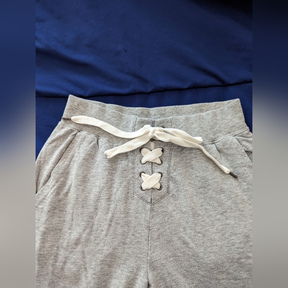 NWT Aerie Gray sweatpants loungewear cute bow detail with cuffed leg size small - Picture 7 of 8